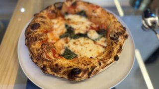 400℃ PIZZA KYOTO（ヨンヒャクド ピッツァ キョウト ）」 が今月、御所